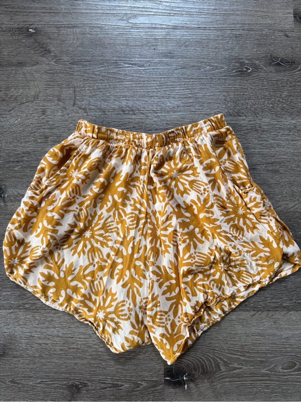 Alohiwai hawaiian quilt print Print Shorts Small